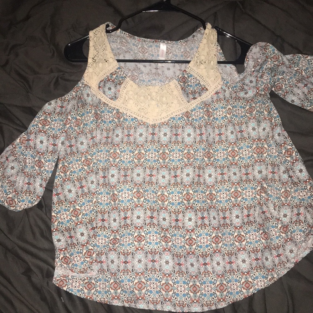 Cute off the shoulder top!